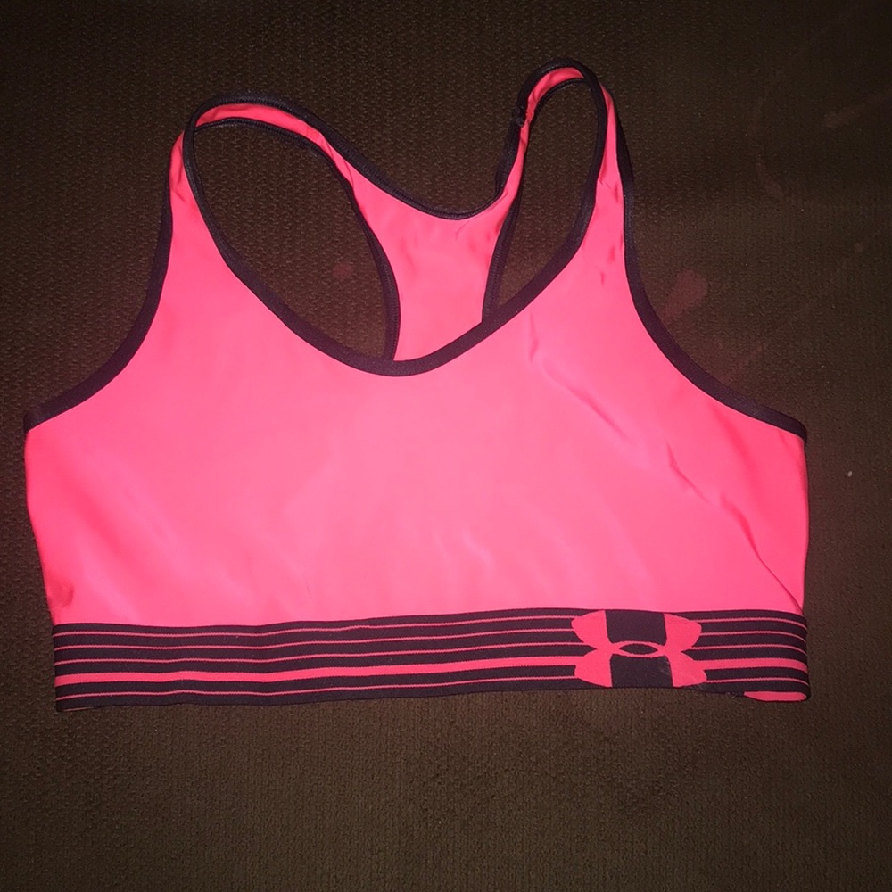 UA hot pink sport bra